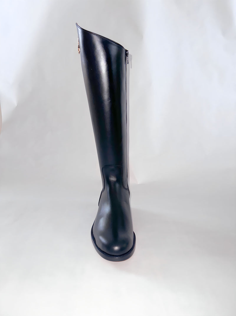 Equestrian Chic Leather Boots